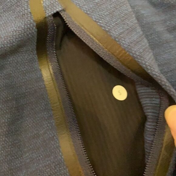 LULULEMON ATHLETICA Top Long Sleeve Crew Neck C15 - Picture 6 of 9